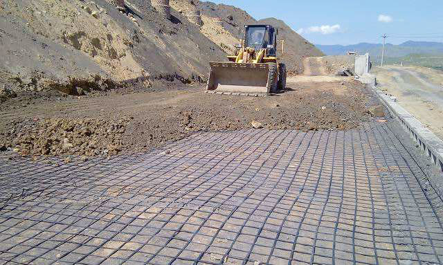 湖南陽(yáng)光路邁新材料有限公司,土工格柵銷售,湖南波紋管