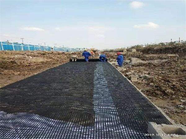 湖南陽(yáng)光路邁新材料有限公司,土工格柵銷(xiāo)售,湖南波紋管